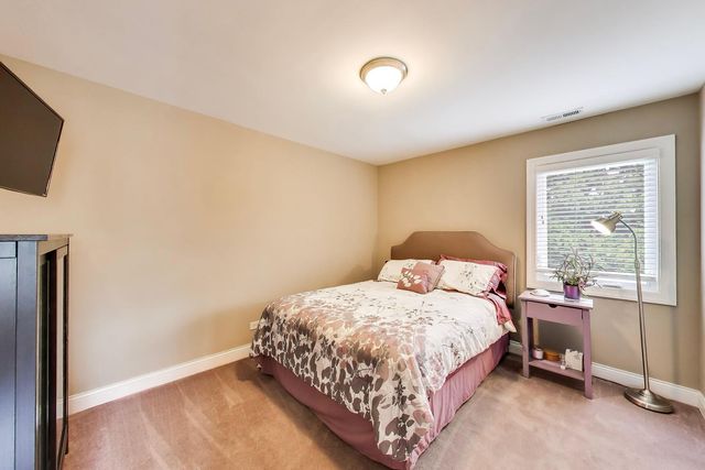 3201 Highland Avenue, Berwyn, IL 60402