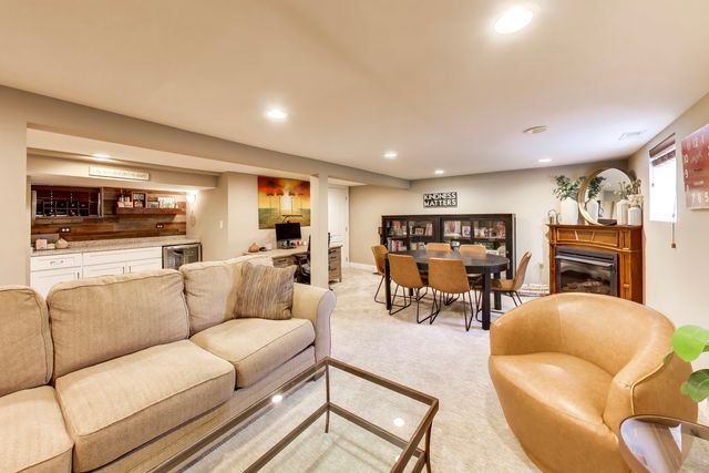3201 Highland Avenue, Berwyn, IL 60402