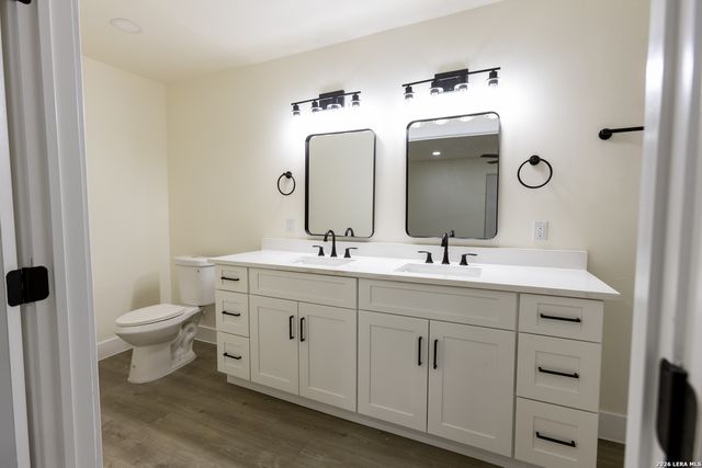 535 Austin St, Pleasanton, TX 78064