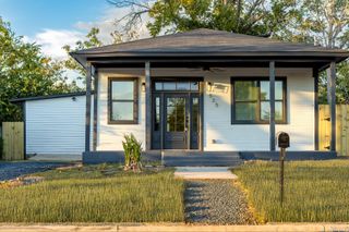 535 Austin St, Pleasanton, TX 78064