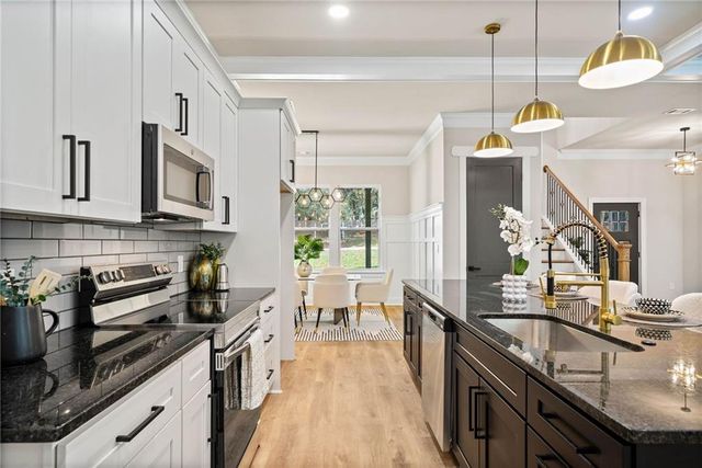 2788 Browns Mill SE Road, Atlanta, GA 30354