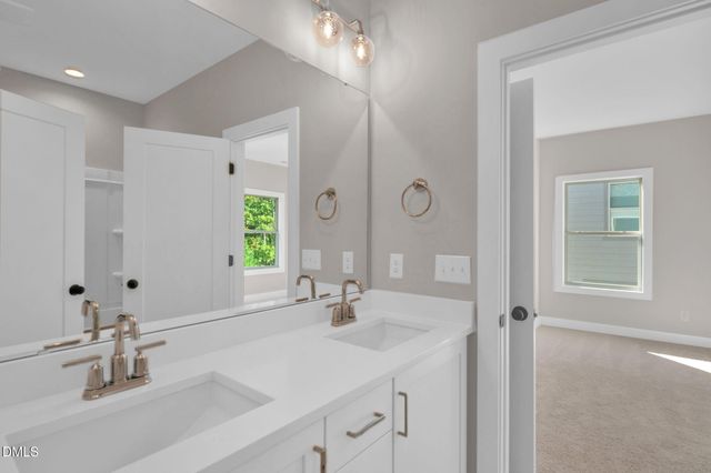 717 Mirkwood Avenue, Apex, NC 27523