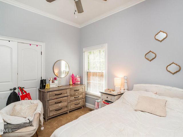2913 Creek Point Place, Graham, NC 27253