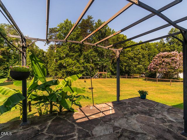 2913 Creek Point Place, Graham, NC 27253