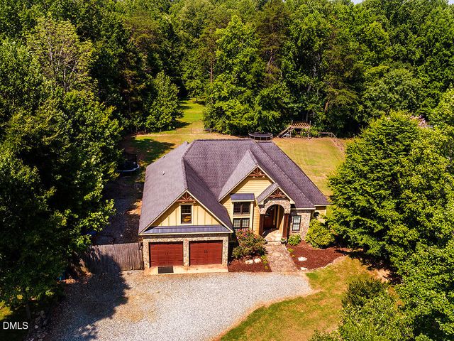 2913 Creek Point Place, Graham, NC 27253