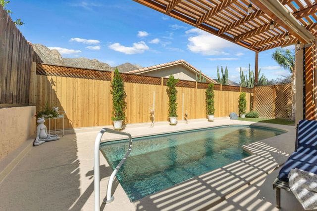 53965 Avenida Madero, La Quinta, CA 92253