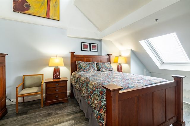 65 Wharf St B8, Salem, MA 01970