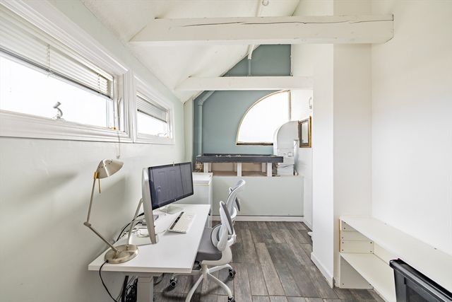 65 Wharf St B8, Salem, MA 01970