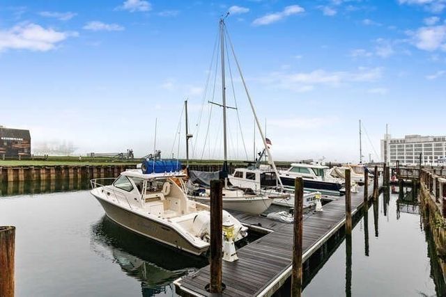 65 Wharf St B8, Salem, MA 01970