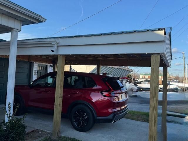 224 S Main, Whitley City, KY 42653