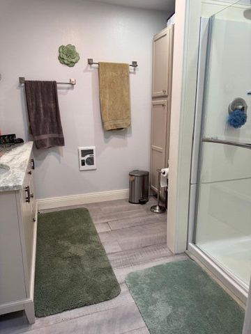 224 S Main, Whitley City, KY 42653