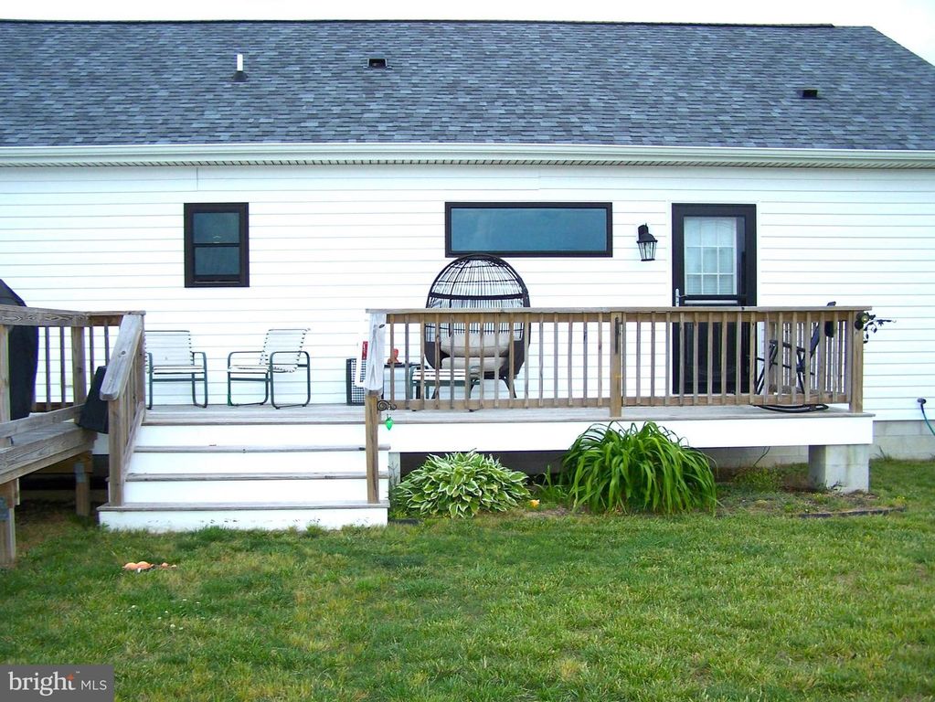 Image 2 of property listing at 12629 SELBY RD, Bishopville, MD 21813