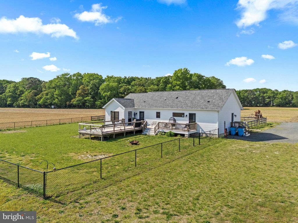 Image 45 of property listing at 12629 SELBY RD, Bishopville, MD 21813
