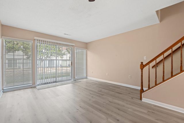 1208 Pinegrove Dr Apt D, Myrtle Beach, SC 29577