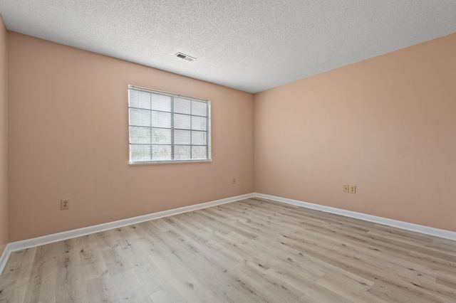 1208 Pinegrove Dr Apt D, Myrtle Beach, SC 29577