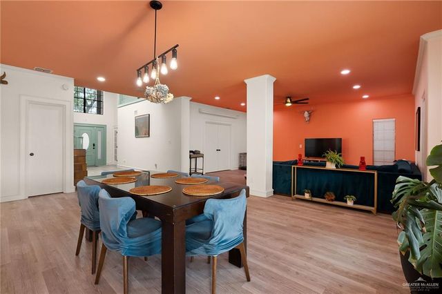 7409 N 1st Street, Mcallen, TX 78504