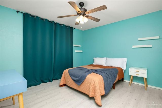 7409 N 1st Street, Mcallen, TX 78504