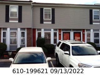 912 Worthington Woods Boulevard, 10, Columbus, OH 43085