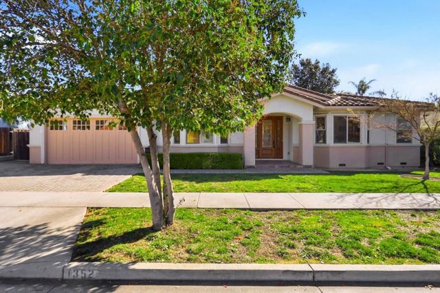 1352 S Stelling Road, Cupertino, CA 95014