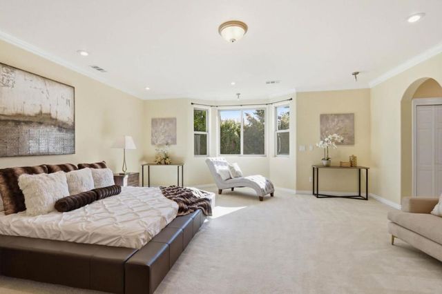 1352 S Stelling Road, Cupertino, CA 95014