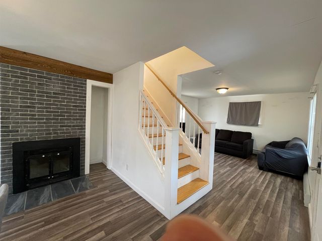 14 Hartford Street, Claremont, NH 03743