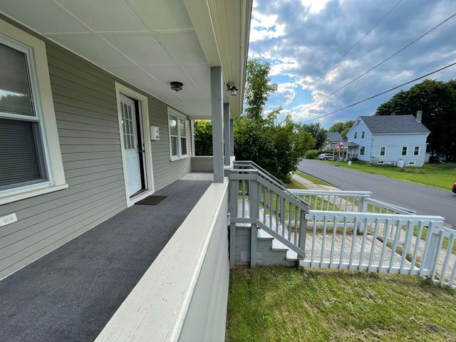 14 Hartford Street, Claremont, NH 03743