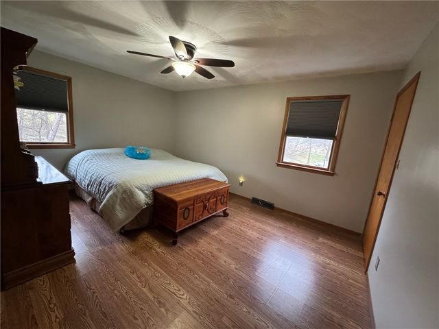 184 Walnut Dr, South Bend Twp, PA 15774