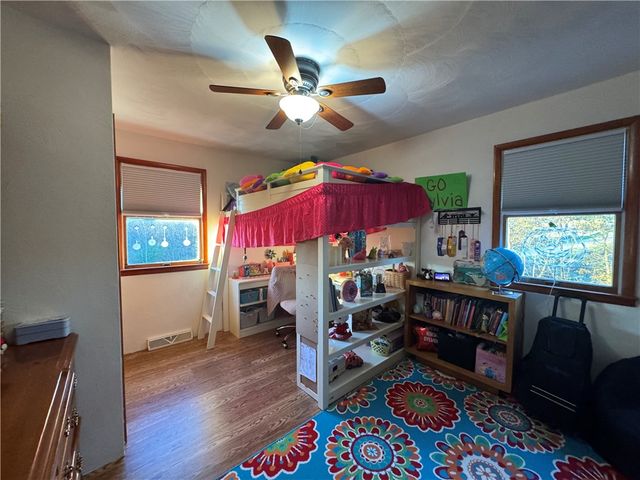 184 Walnut Dr, South Bend Twp, PA 15774