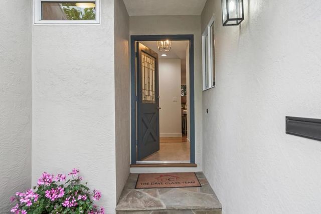 826 Fife Way, Sunnyvale, CA 94087