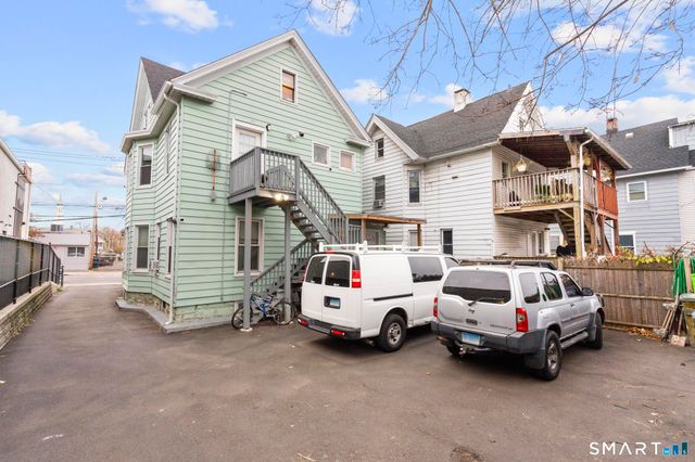 865 Iranistan Avenue, Bridgeport, CT 06604