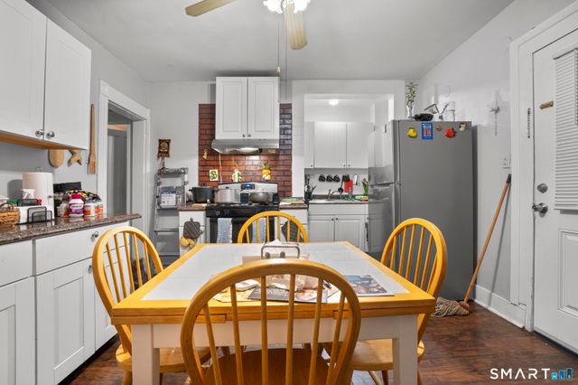 865 Iranistan Avenue, Bridgeport, CT 06604