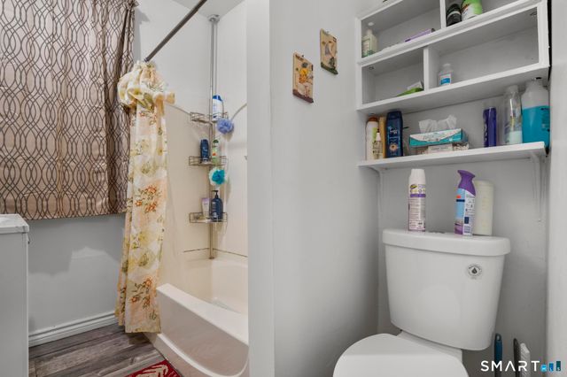 865 Iranistan Avenue, Bridgeport, CT 06604