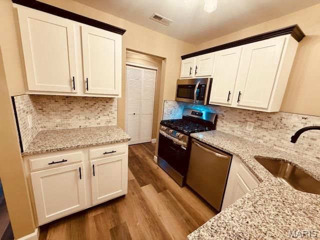 1445 Whispering Creek Drive C, Ballwin, MO 63021