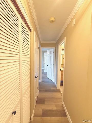 1445 Whispering Creek Drive C, Ballwin, MO 63021