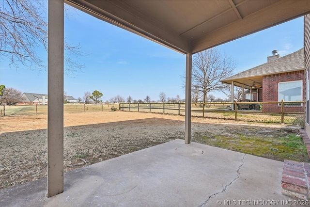 1400 W Granger Street, Broken Arrow, OK 74012