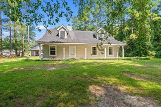938 Fox Hollow Rd., Conway, SC 29526