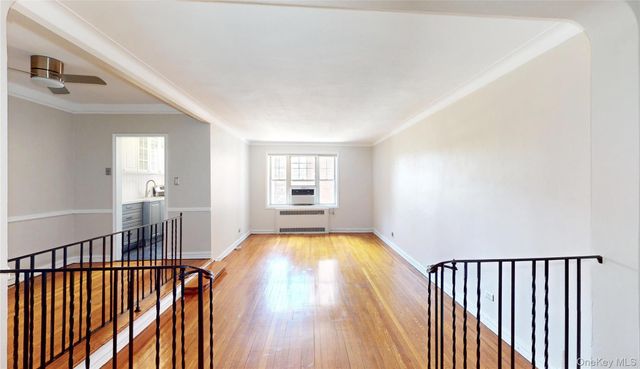 76-36 113th Street 4P, Forest Hills, NY 11375