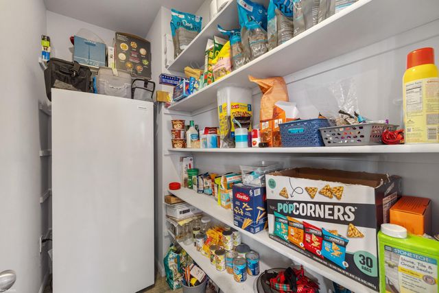 52163 Base Street, New Baltimore, MI 48047