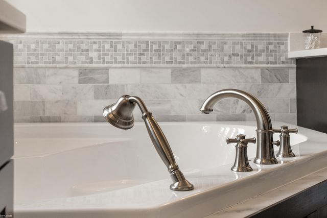 52163 Base Street, New Baltimore, MI 48047