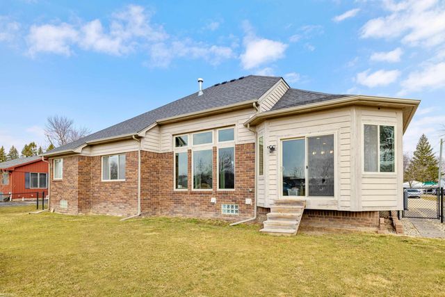 52163 Base Street, New Baltimore, MI 48047