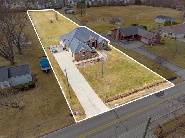 52163 Base Street, New Baltimore, MI 48047