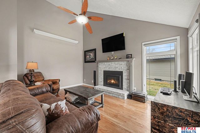 2415 Parkview Drive, Fremont, NE 68025