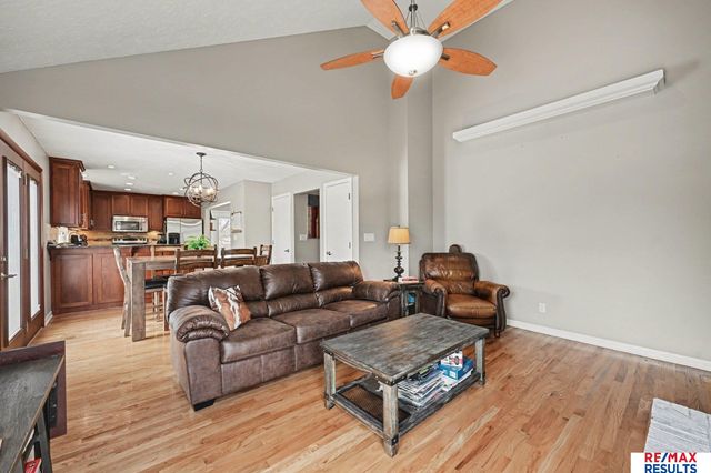 2415 Parkview Drive, Fremont, NE 68025