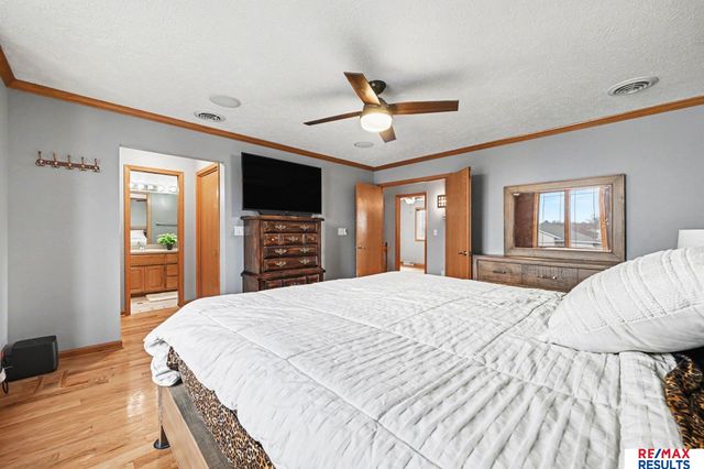 2415 Parkview Drive, Fremont, NE 68025