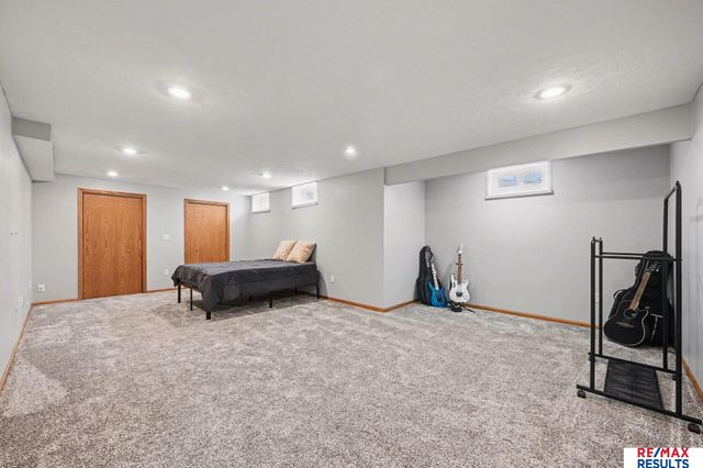 2415 Parkview Drive, Fremont, NE 68025