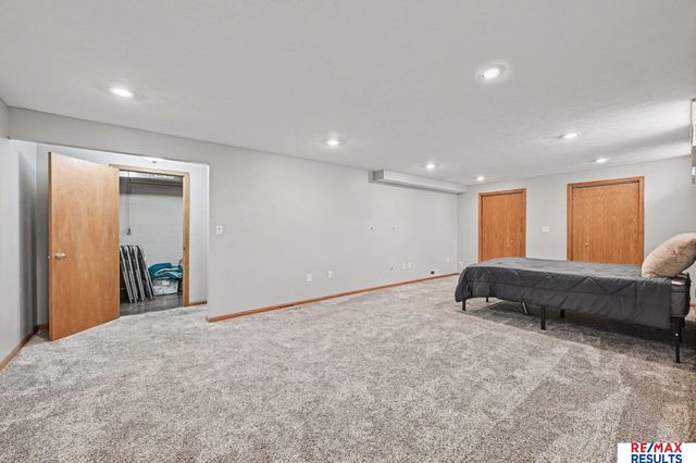 2415 Parkview Drive, Fremont, NE 68025