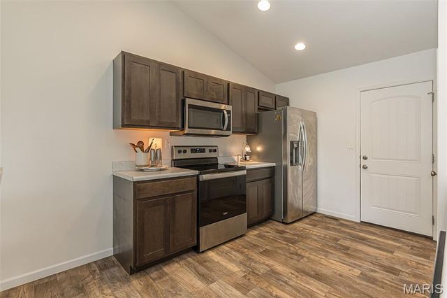 162 Williamsburg Lane, Troy, MO 63379