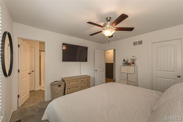 162 Williamsburg Lane, Troy, MO 63379