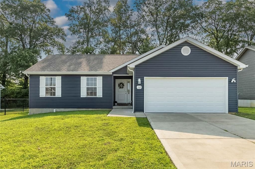 162 Williamsburg Lane, Troy, MO 63379