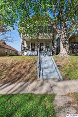 916/918 S 25 Avenue, Omaha, NE 68105